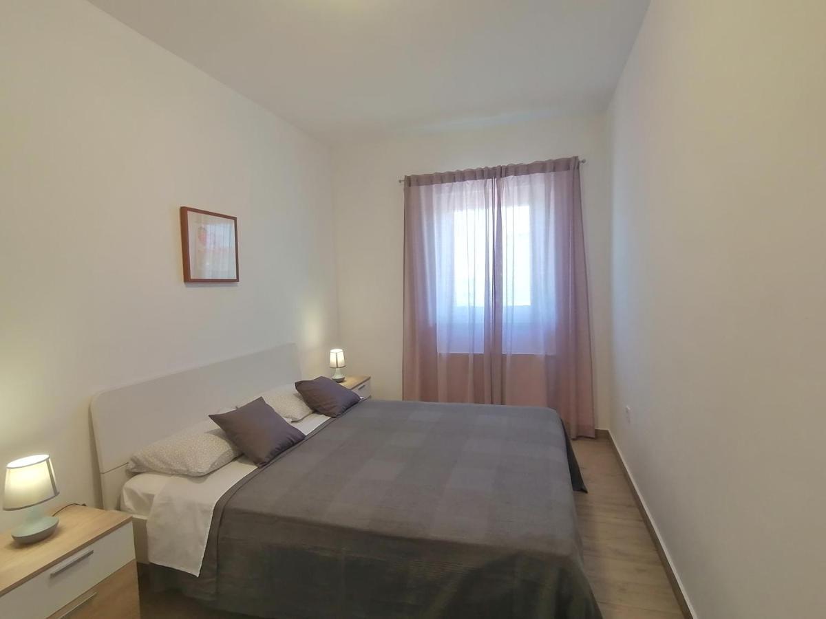 Holiday Apartment Dunja Pula Exterior foto